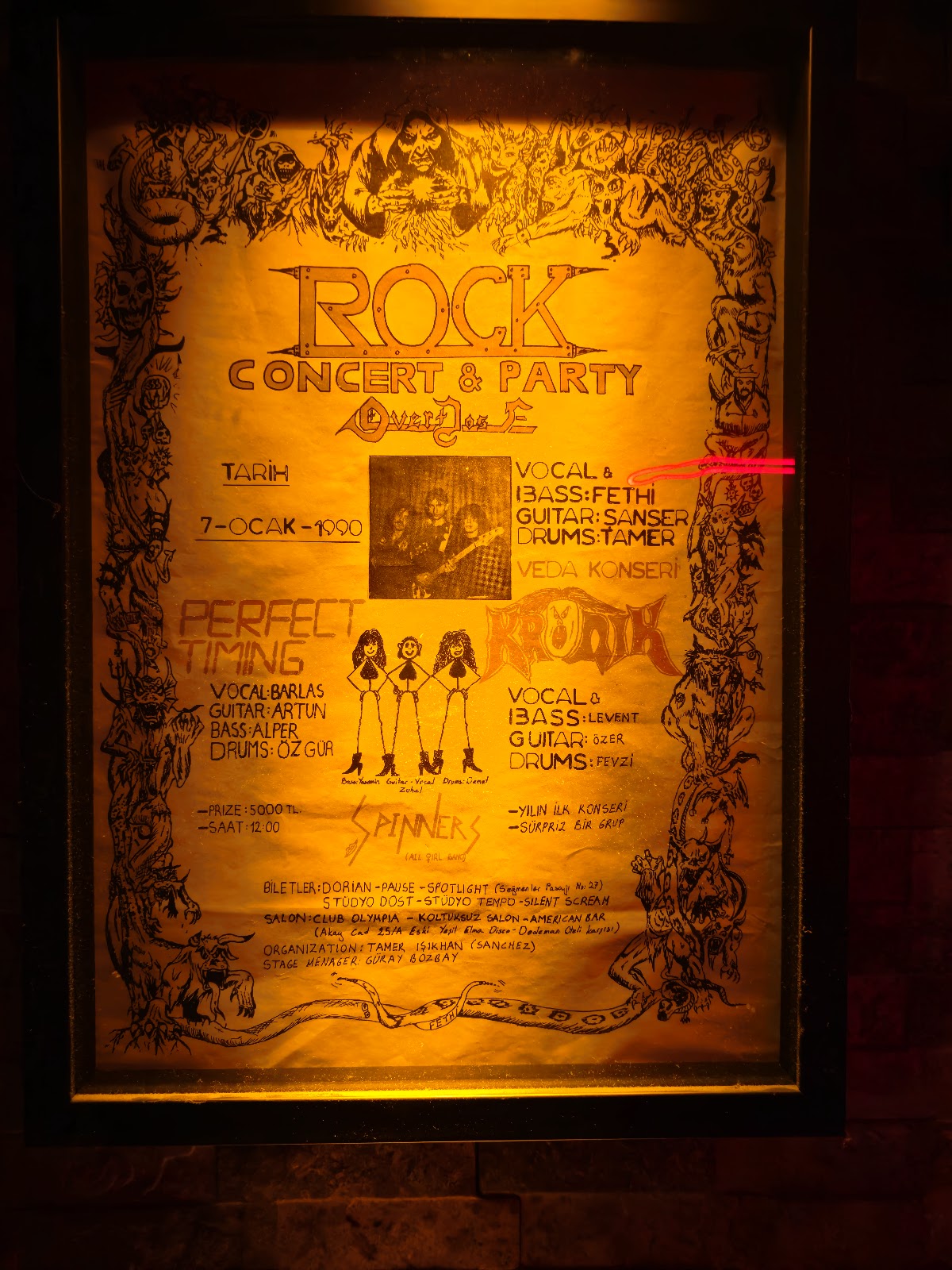 Black Pub photo 9