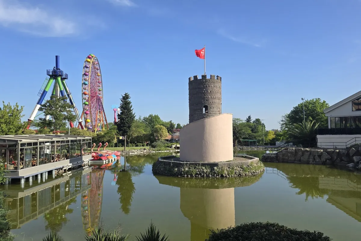 Bayrampaşa City Park Adapark photo 1