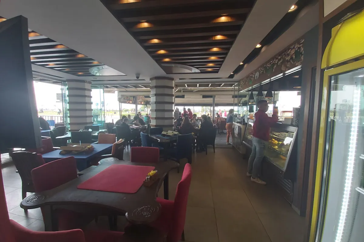 Kandemir Kafe Alsancak photo 1