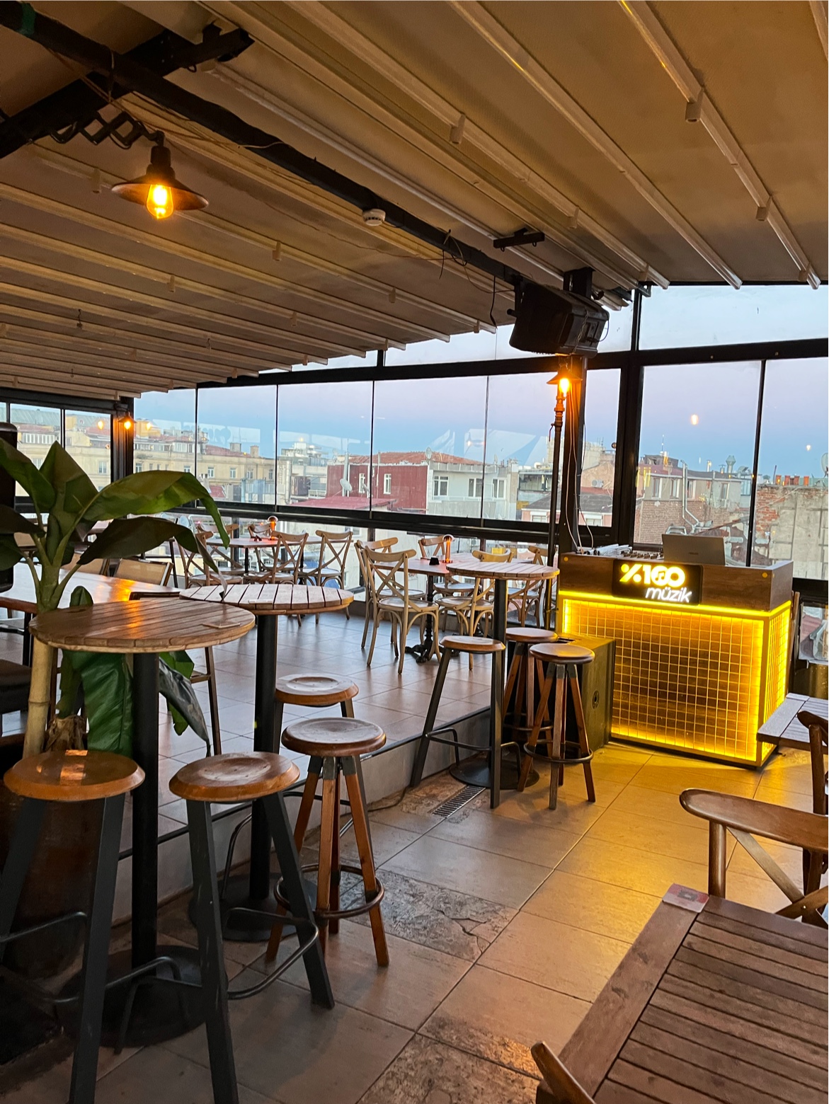 Balkon Restaurant & Bar photo 9
