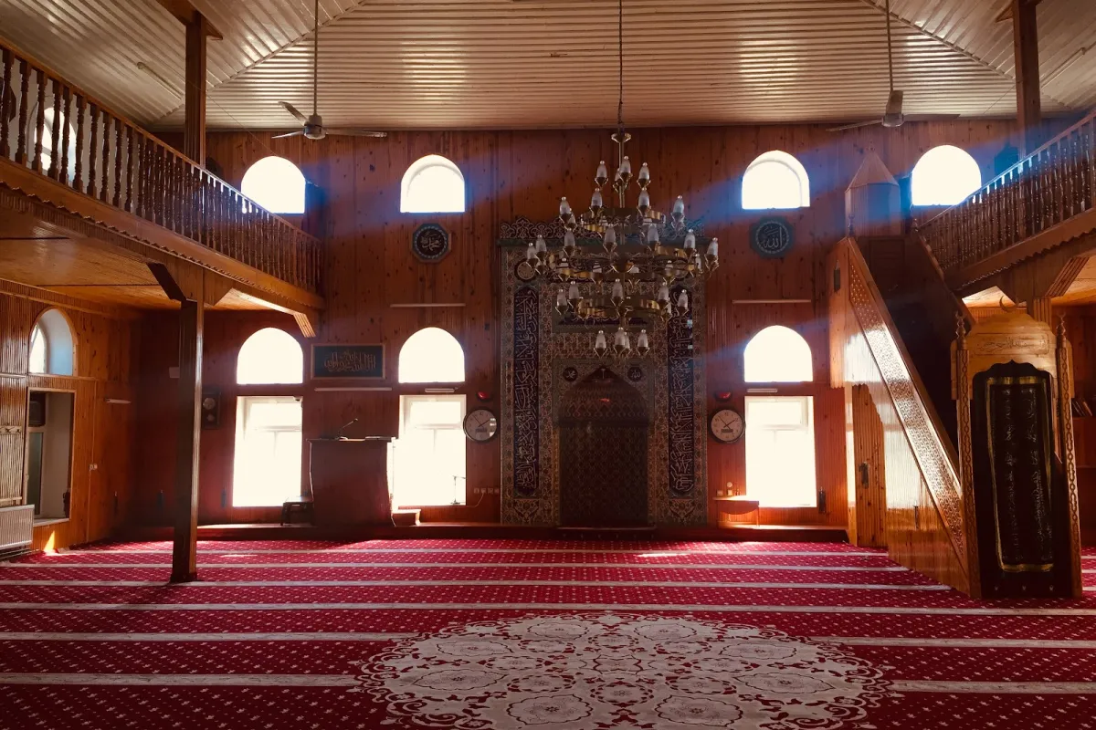 Güllük Cami photo 1