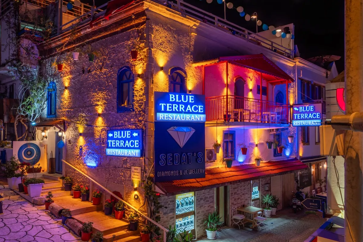 BLUE TERRACE RESTAURANT COCTAIL CAFE BAR & LOUNGE. photo 1