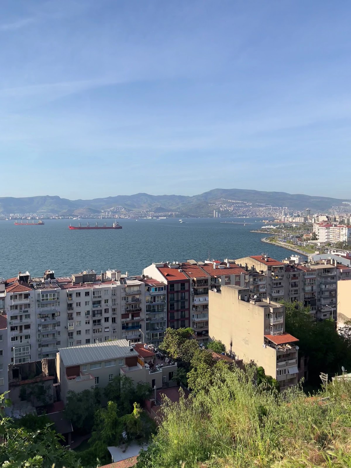 İzmir Historical Elevator Building photo 3