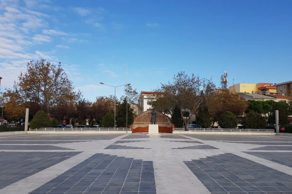 Cumhuriyet Meydanı - Çanakkale photo 1