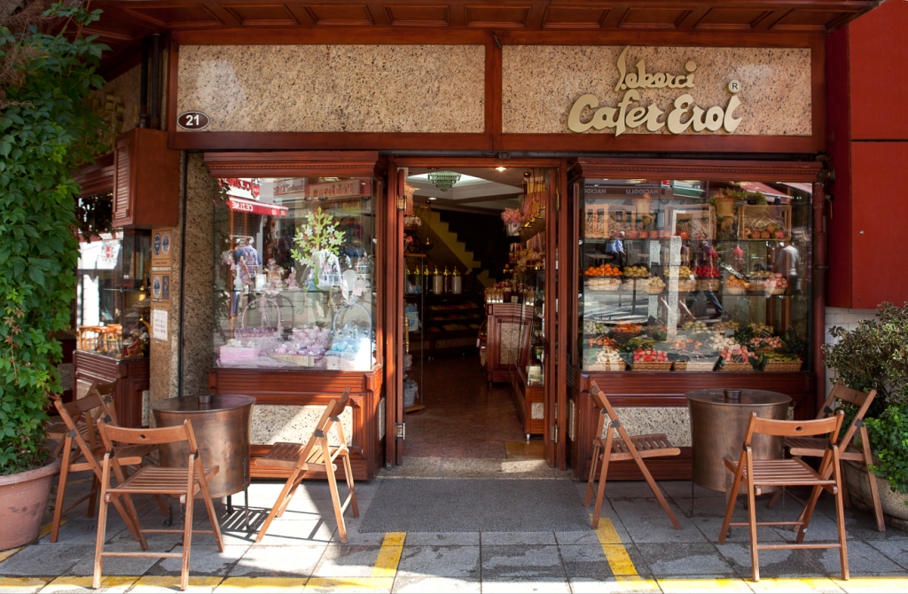 Confectioner Cafer Erol photo 8