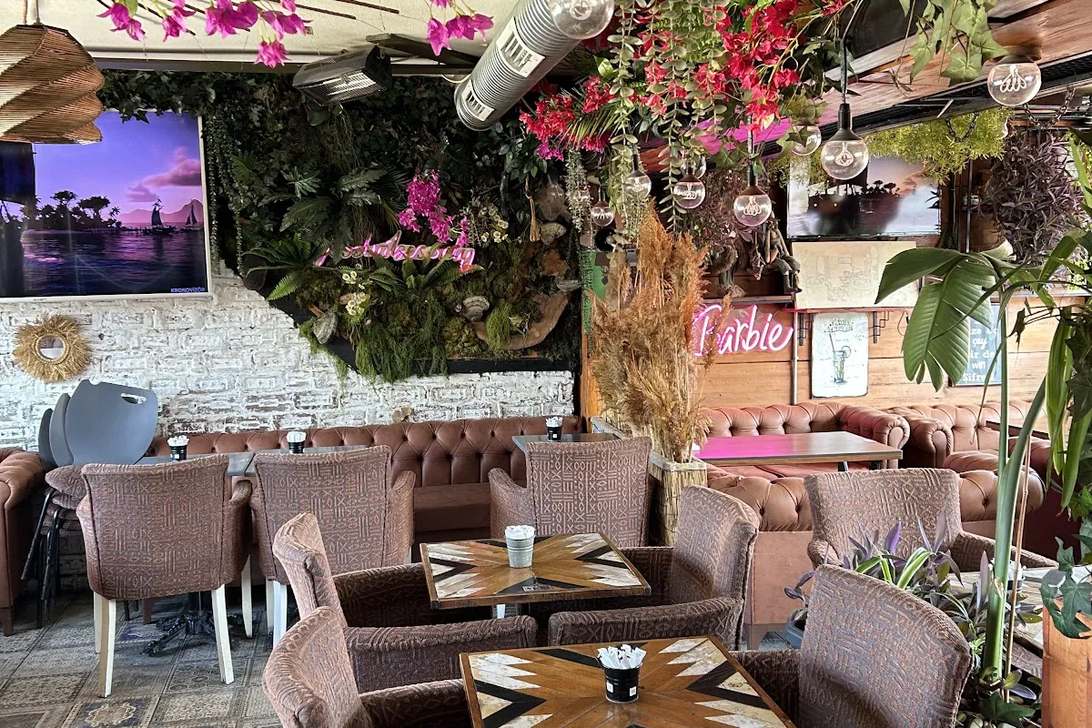 Çatı Cafe photo 1