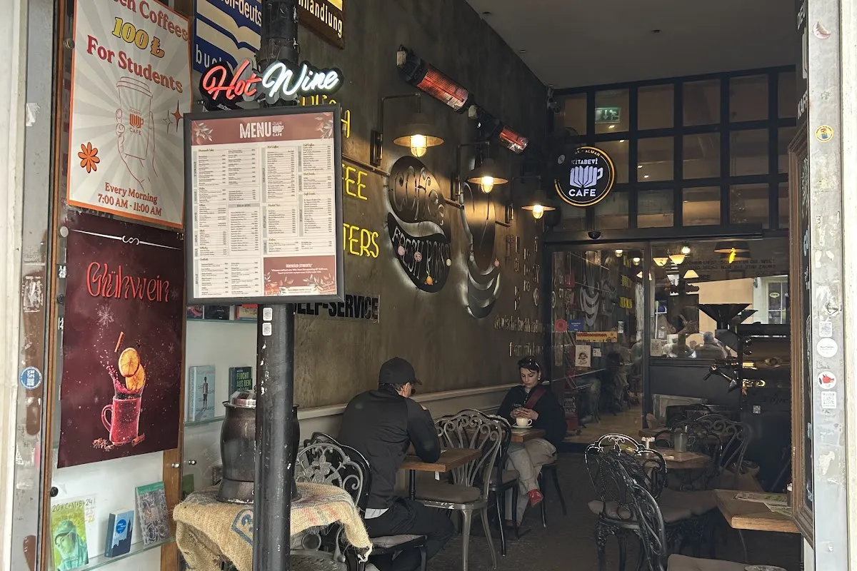 Turkish-German Bookstore & Cafe photo 1