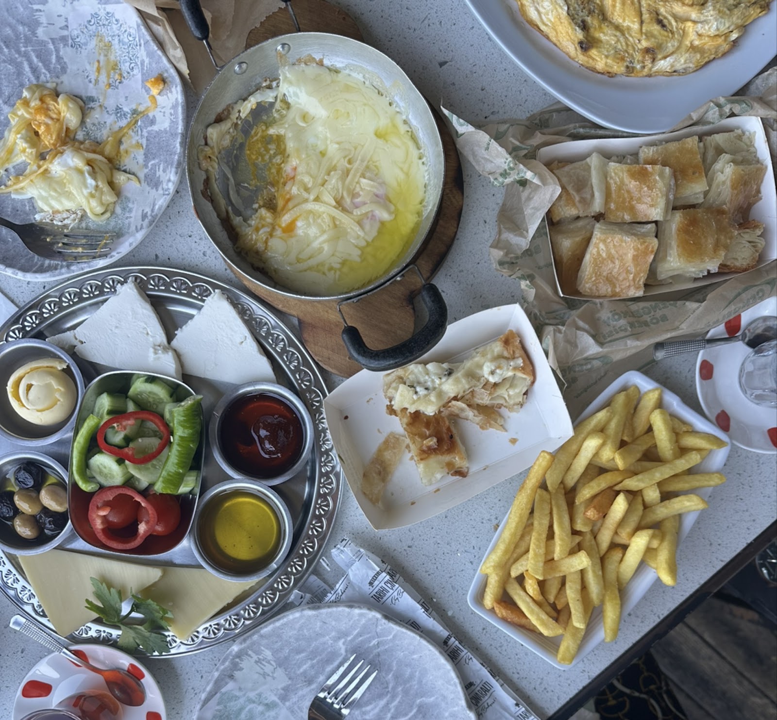 Tarihi Çınaraltı photo 7