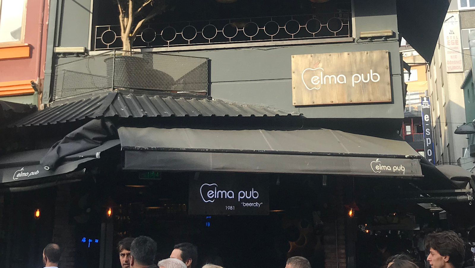 Elma Cafe & Pub photo 2