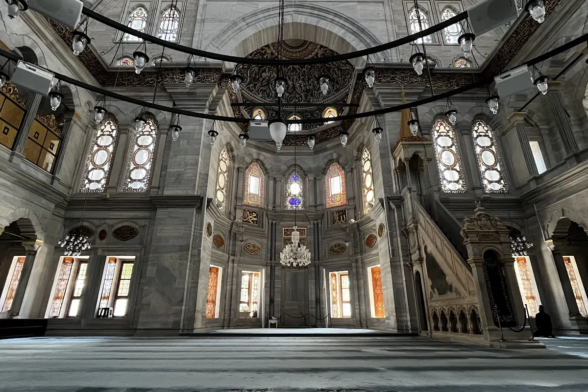Nuruosmaniye Mosque photo 1