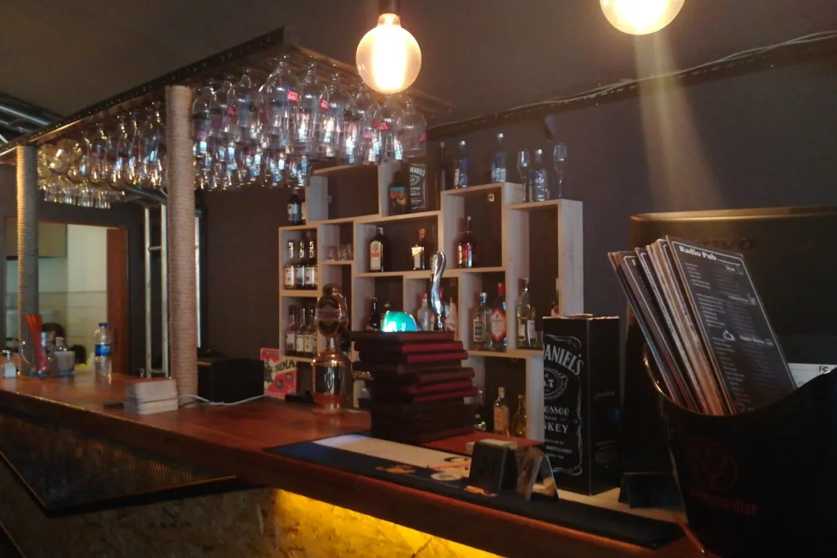 Pub Radio Performance Hall photo 1