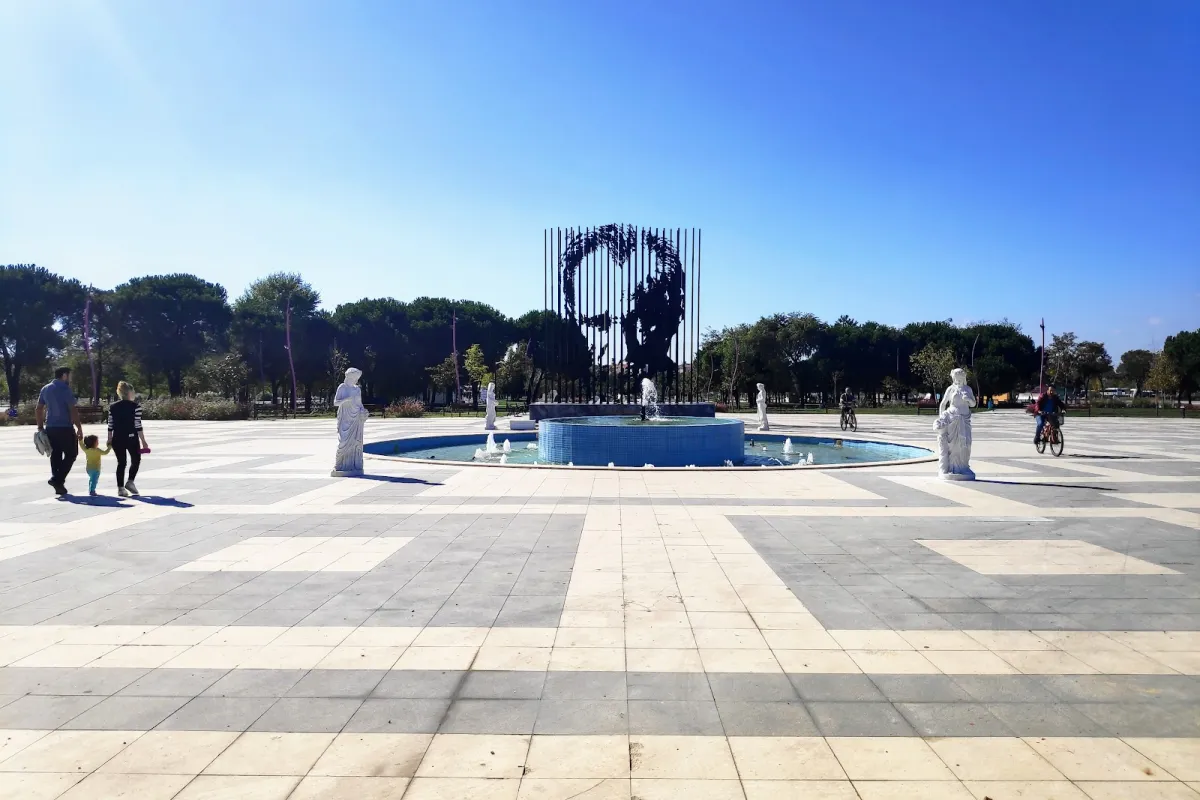 T.C. Tekirdağ Büyükşehir Belediyesi Çorlu Cumhuriyet Parkı photo 1