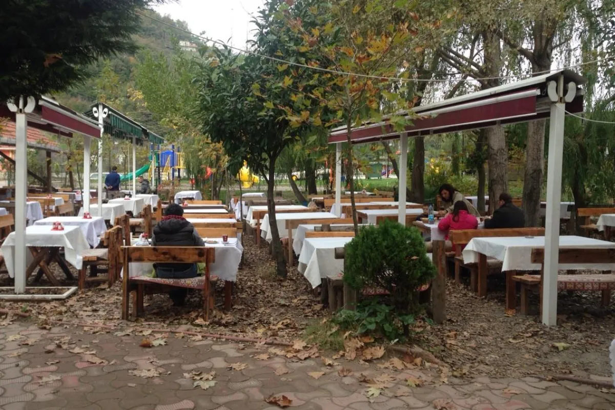 Çetinler Cafe & Restaurant Ilıksu photo 1
