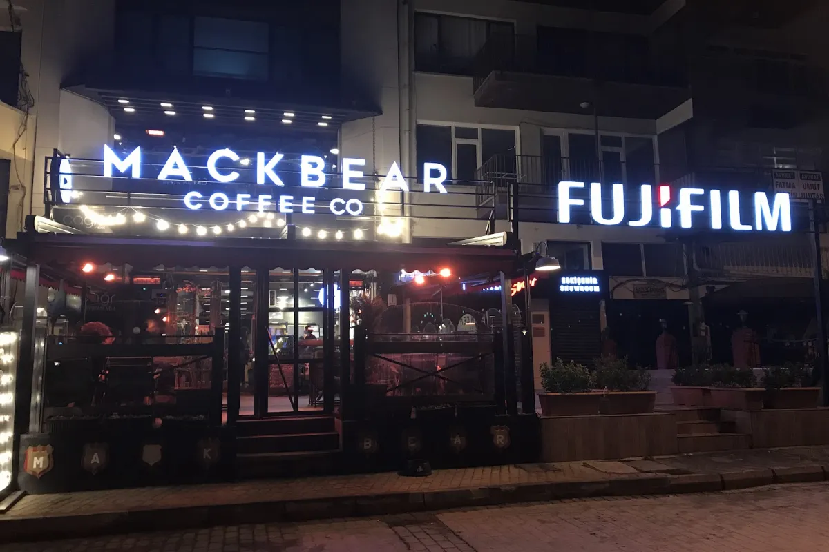 MACBEAR COFFEE CO. photo 1