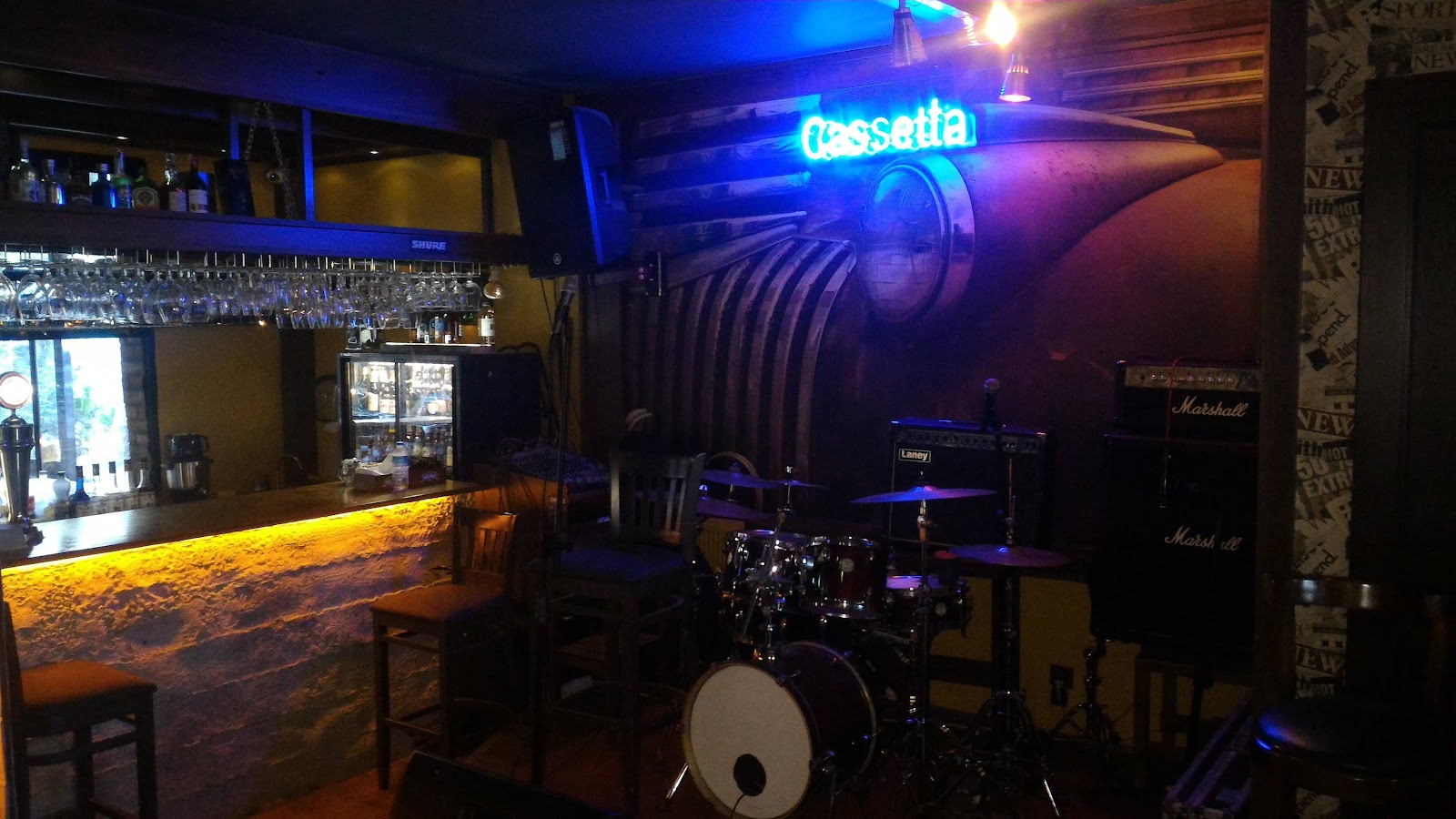 Cassetta Cafe & Pub photo 6