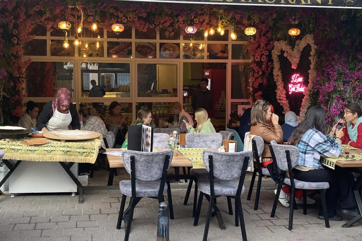 Gold Balat Restaurant photo 1