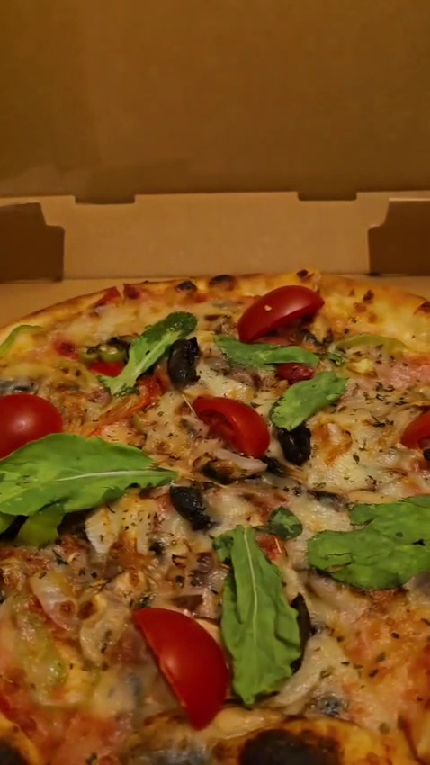 Rokka Pizza Falafel photo 8