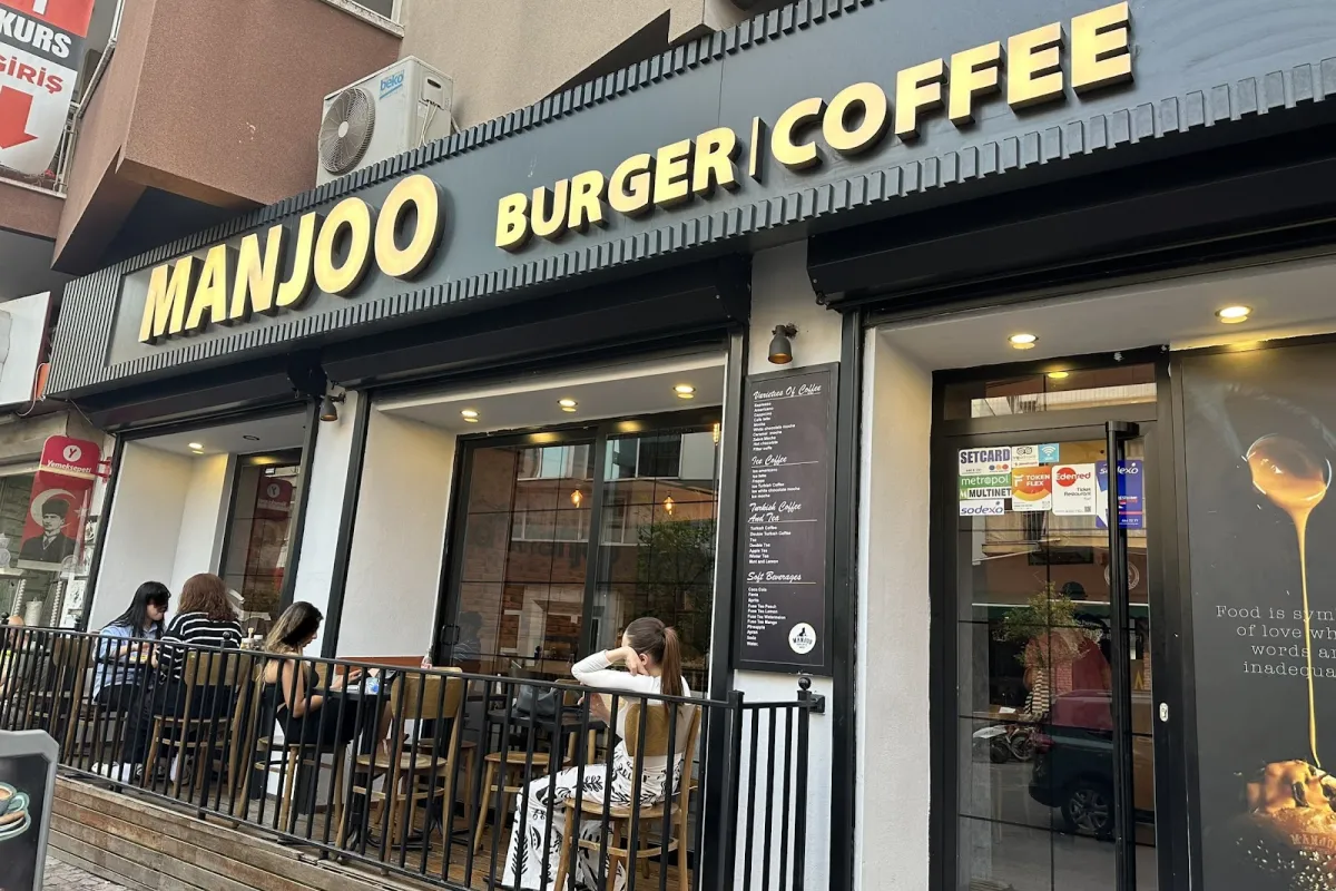 Manjoo Burger photo 1