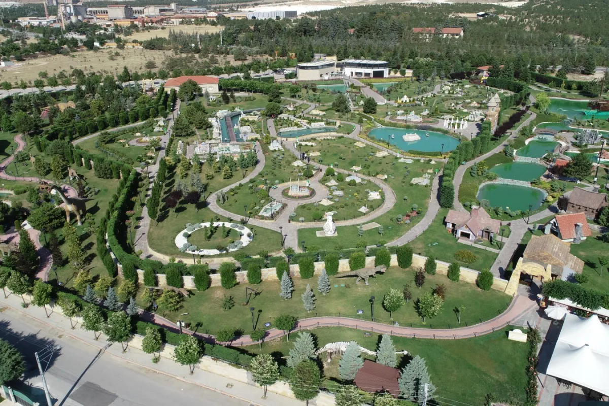 Around the World in 80 Days Park photo 1