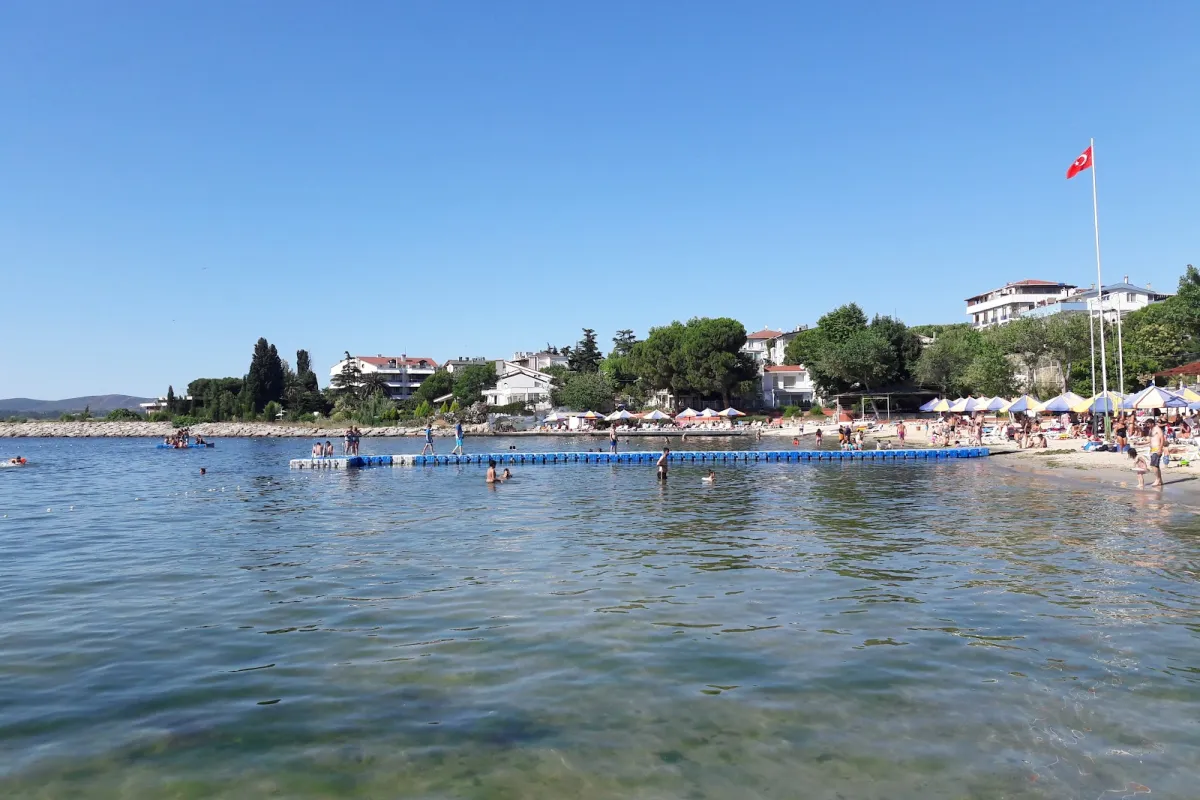 Bayramoğlu Island Beach and Way Station photo 1