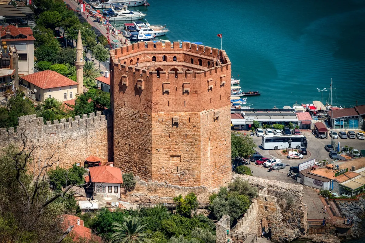 Red Tower photo 1