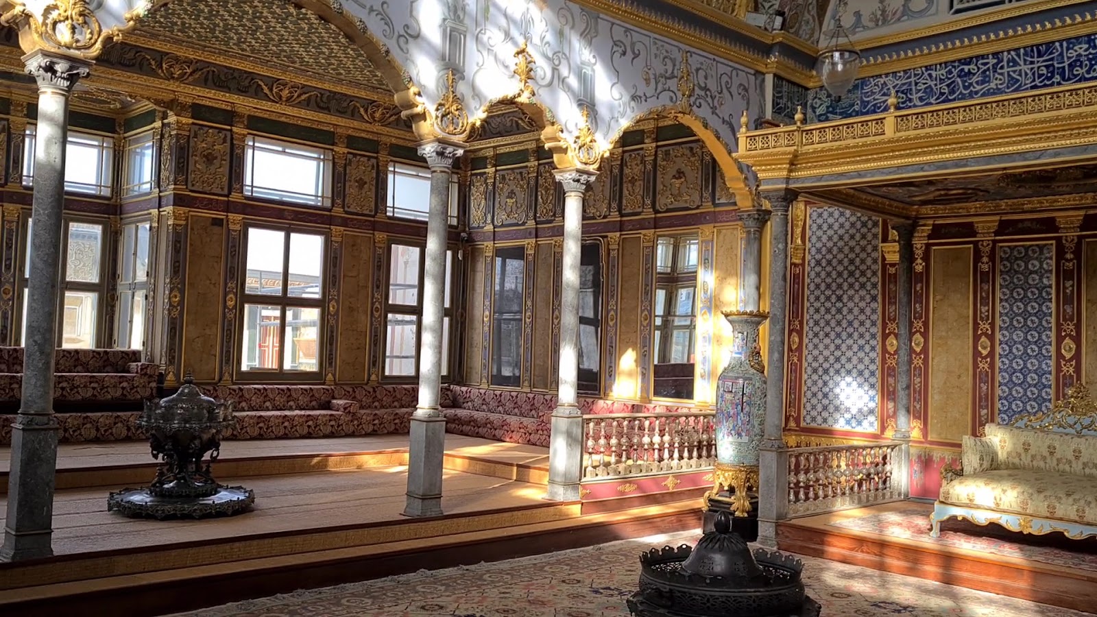 Topkapi Palace Museum photo 6