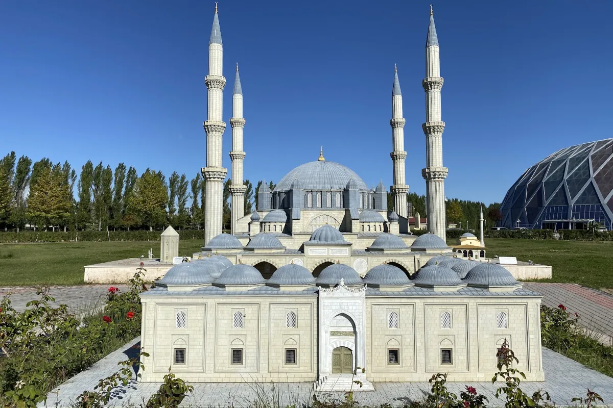 Esminyatürk photo 1
