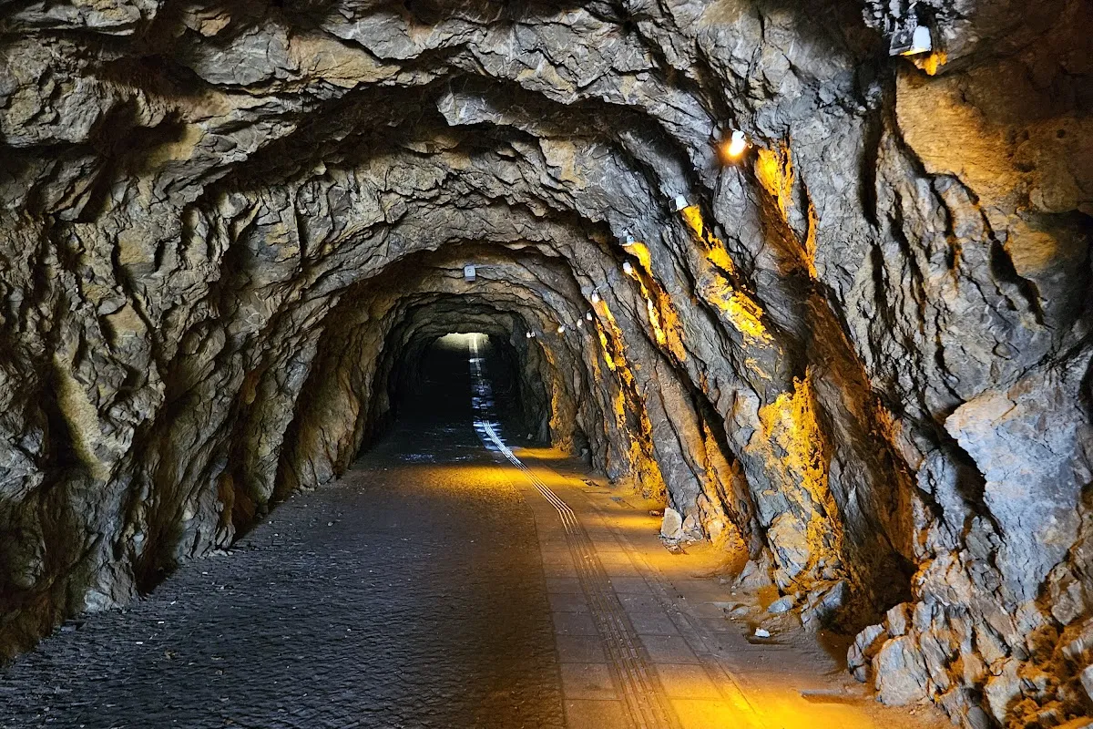 Varagele Tunnel photo 1
