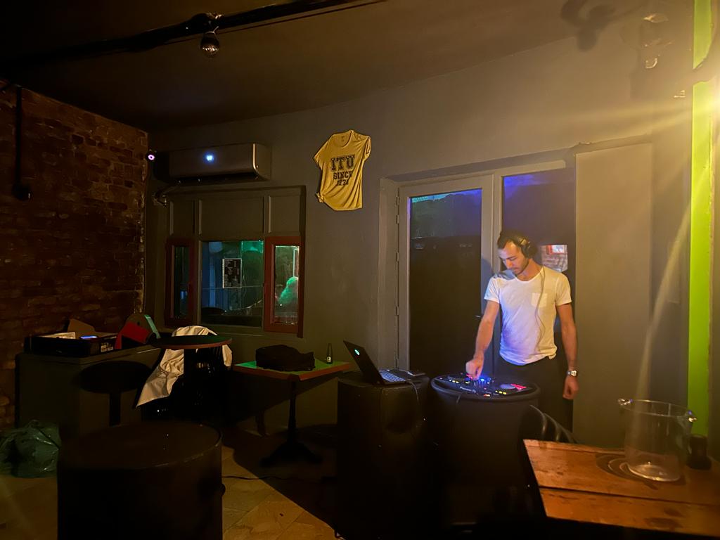 Back Street Club & Rooftop Bar Taksim photo 11