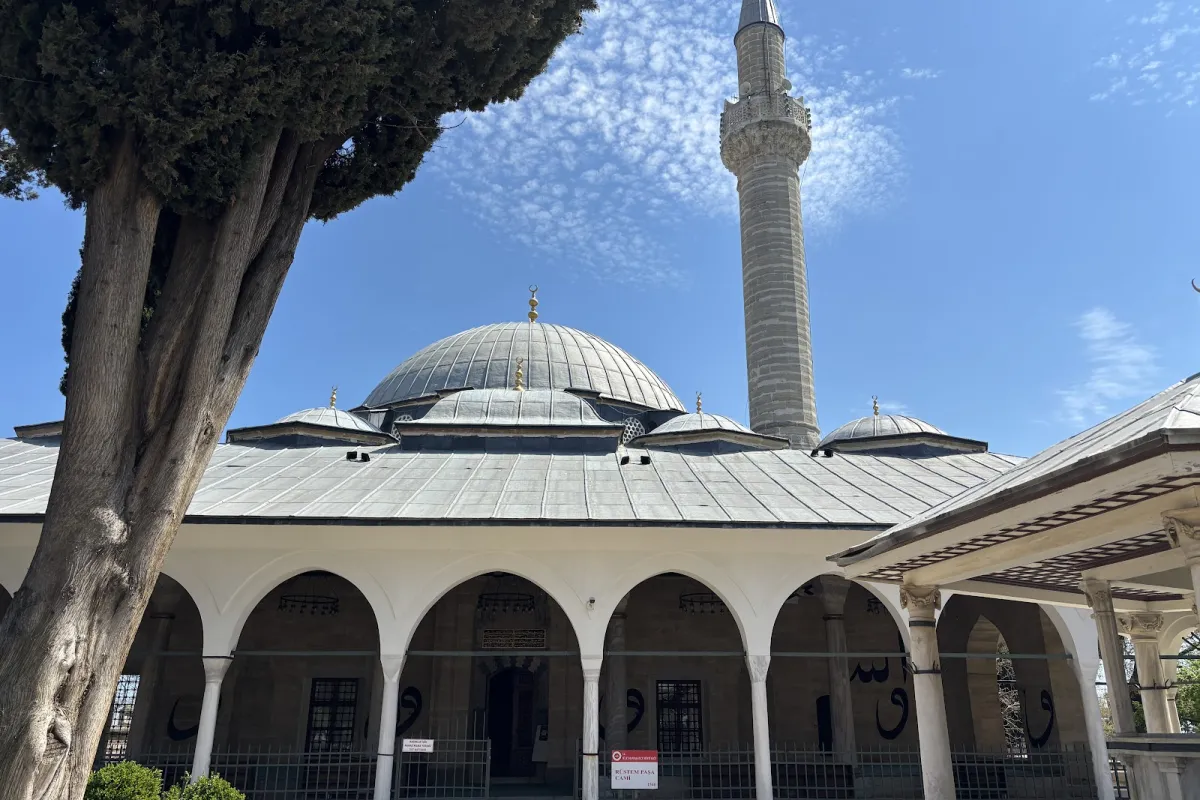 Rustem Pasa Mosque photo 1