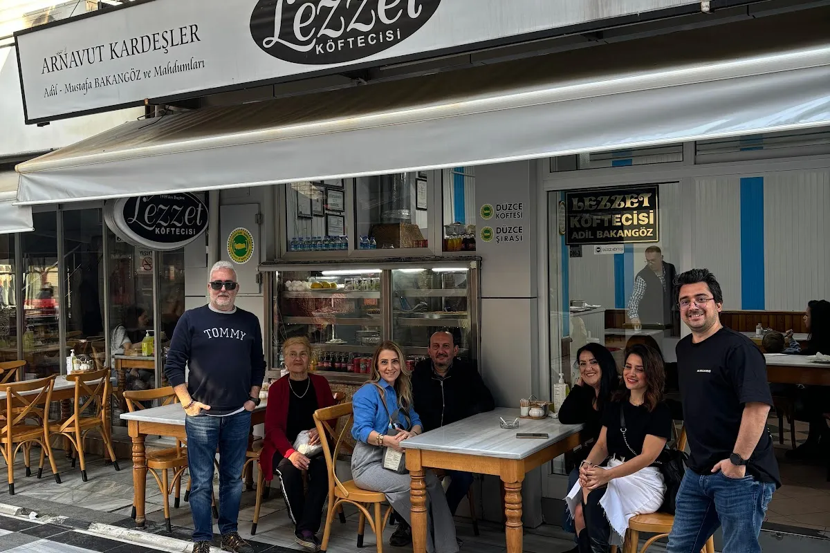 Lezzet Köftecisi photo 1