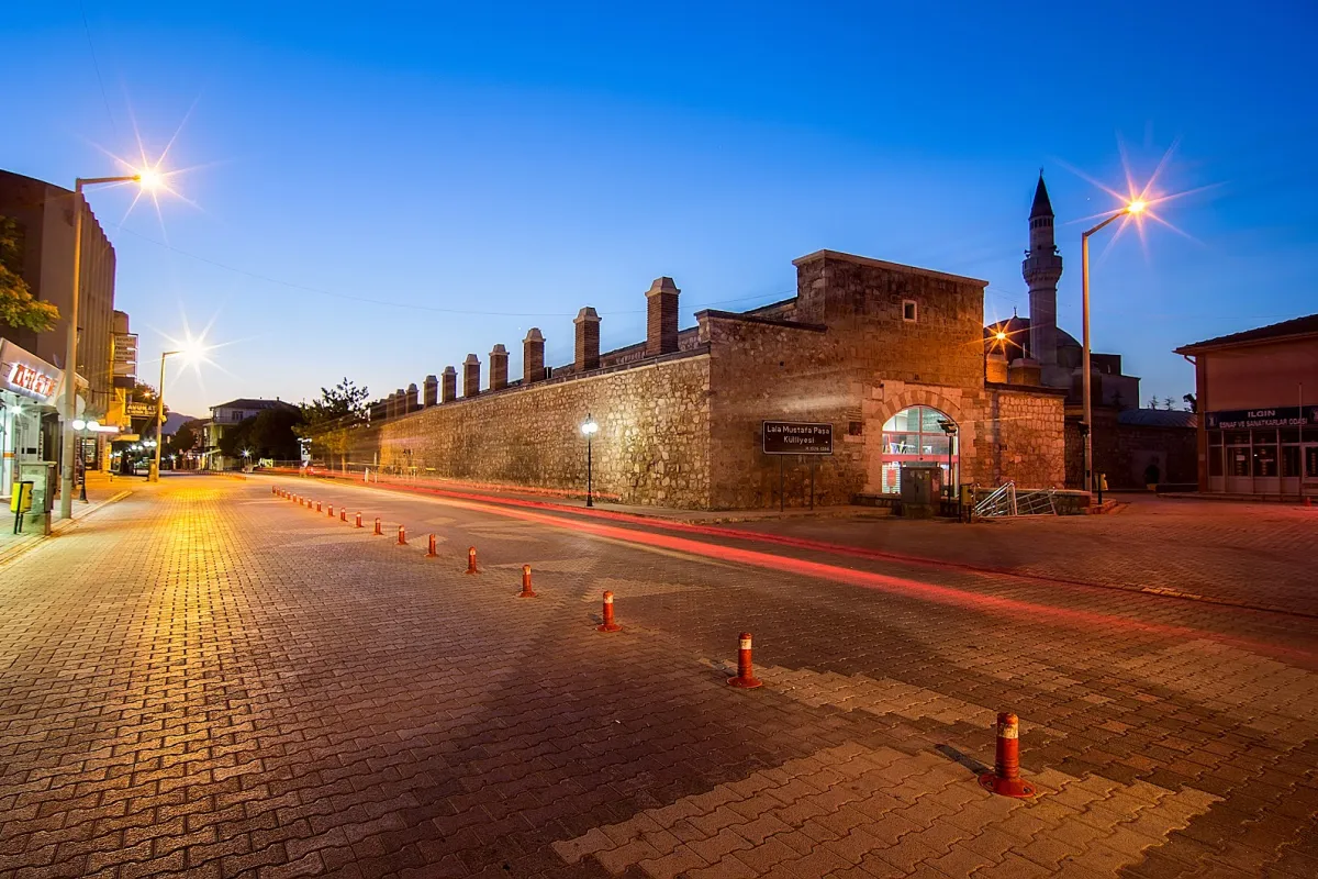 Lala Mustafa Pasha Caravanserai photo 1