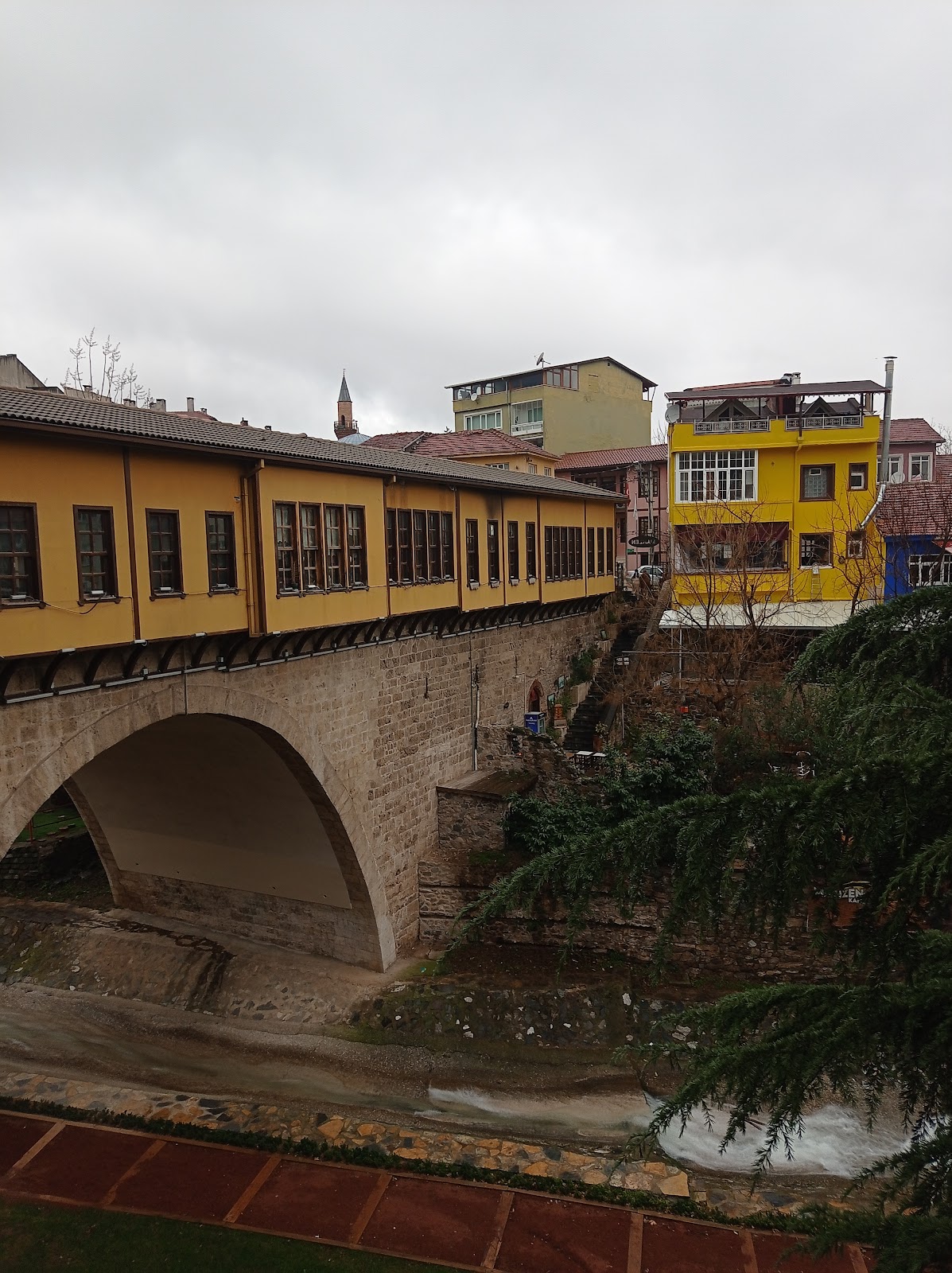 Irgandi Bridge photo 3