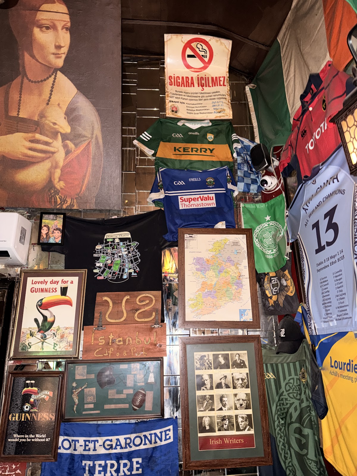 U2 Istanbul Irish Pub photo 14