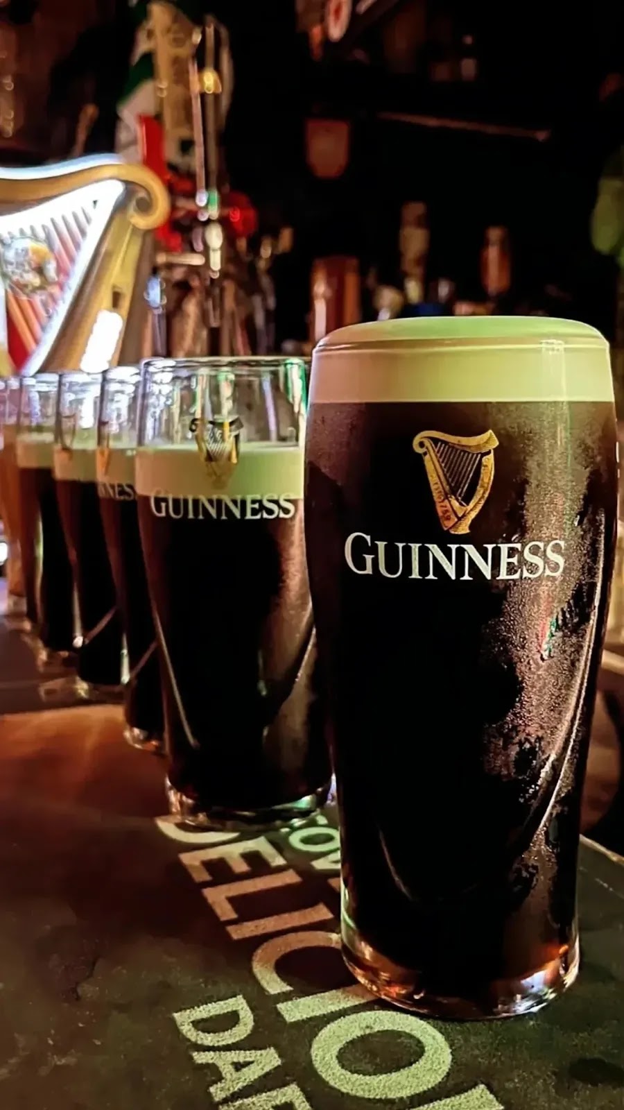 U2 Istanbul Irish Pub photo 2
