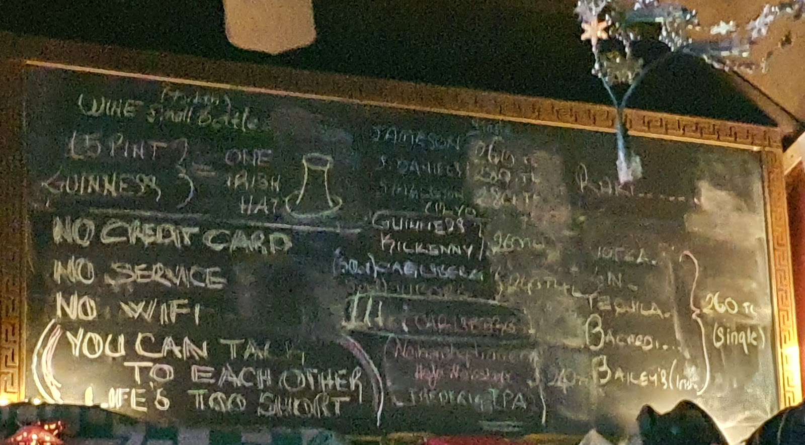 U2 Istanbul Irish Pub photo 6