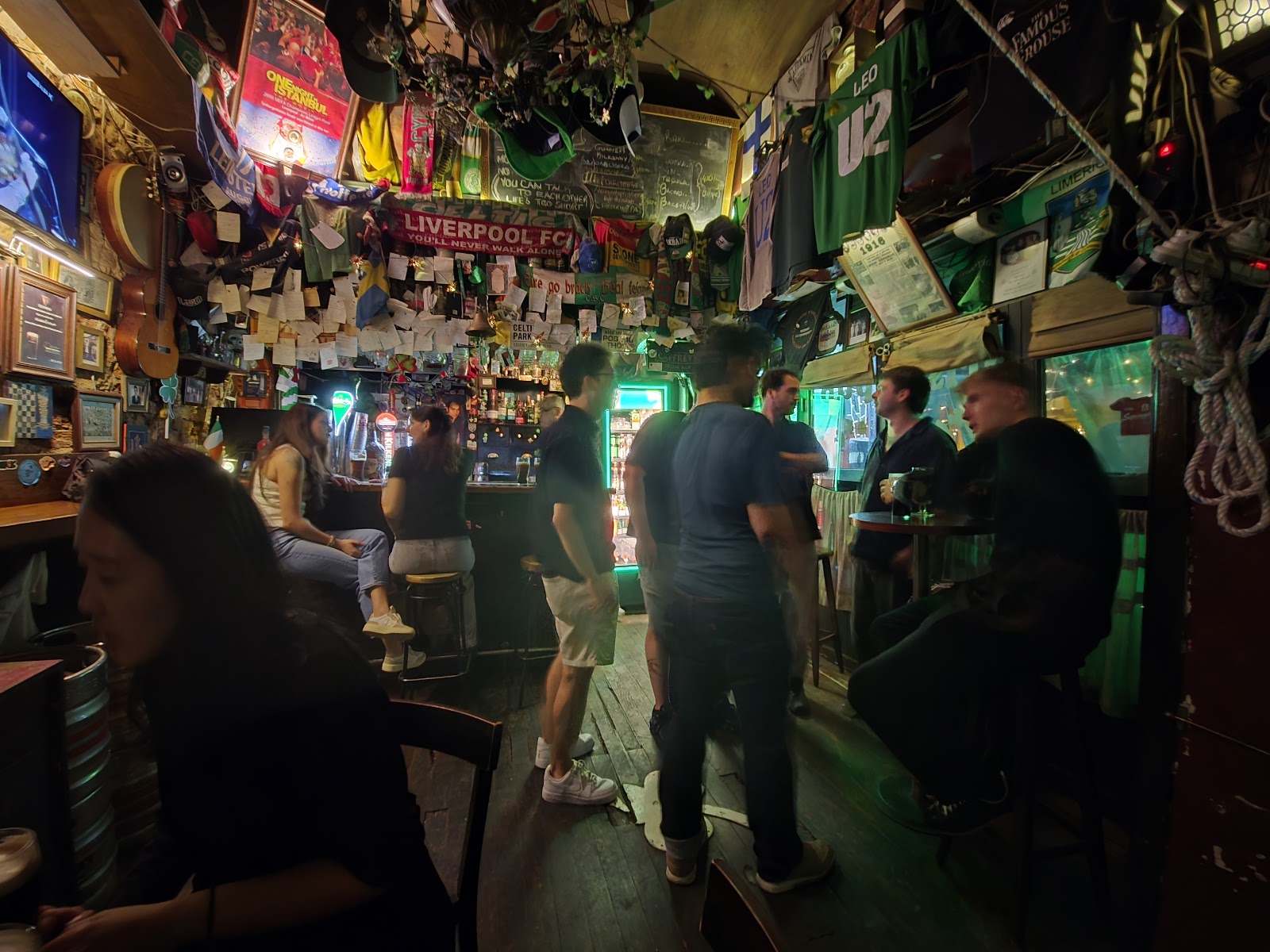 U2 Istanbul Irish Pub photo 5