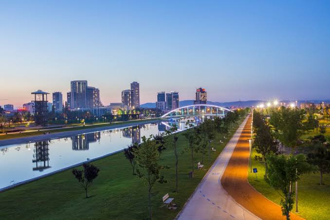 Hudavendigar City Park photo 2