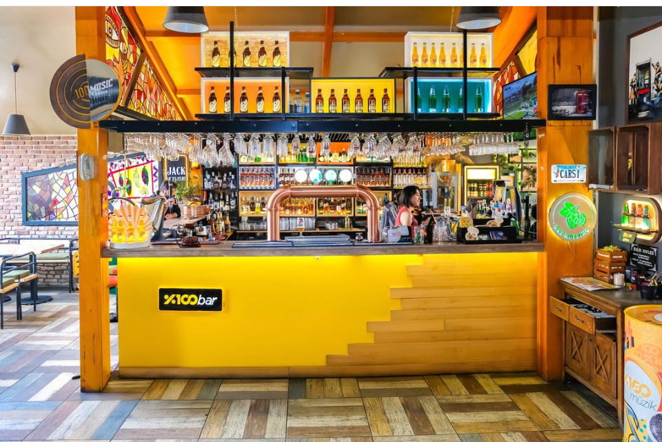 Altı Üstü Bar photo 9