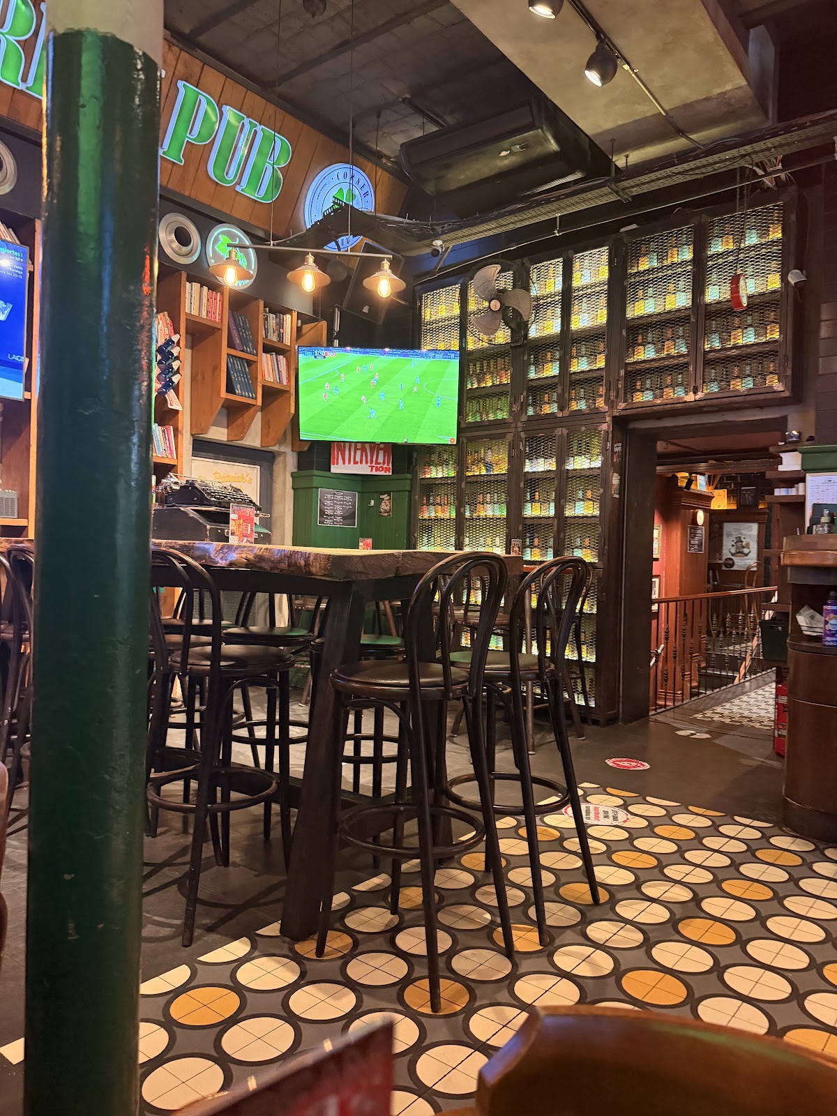 Corner Irish Pub photo 7