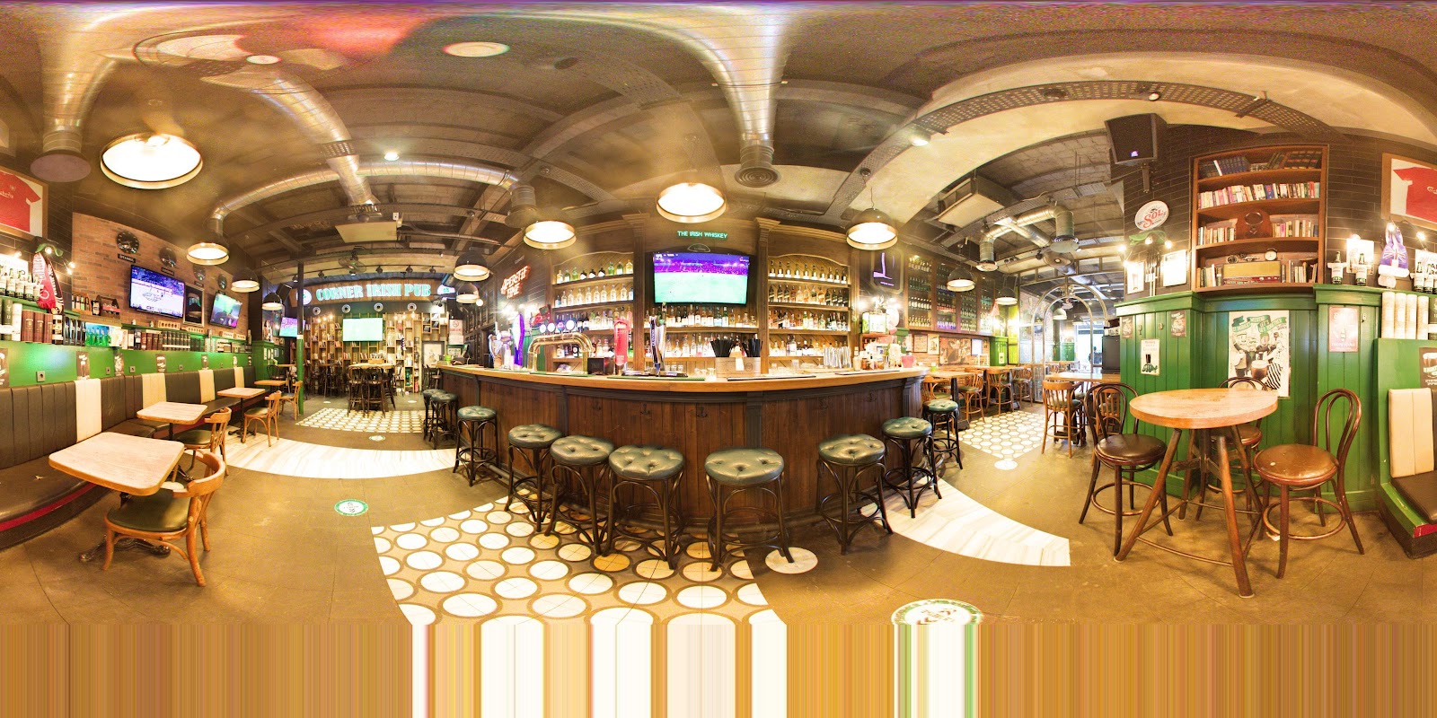 Corner Irish Pub photo 3
