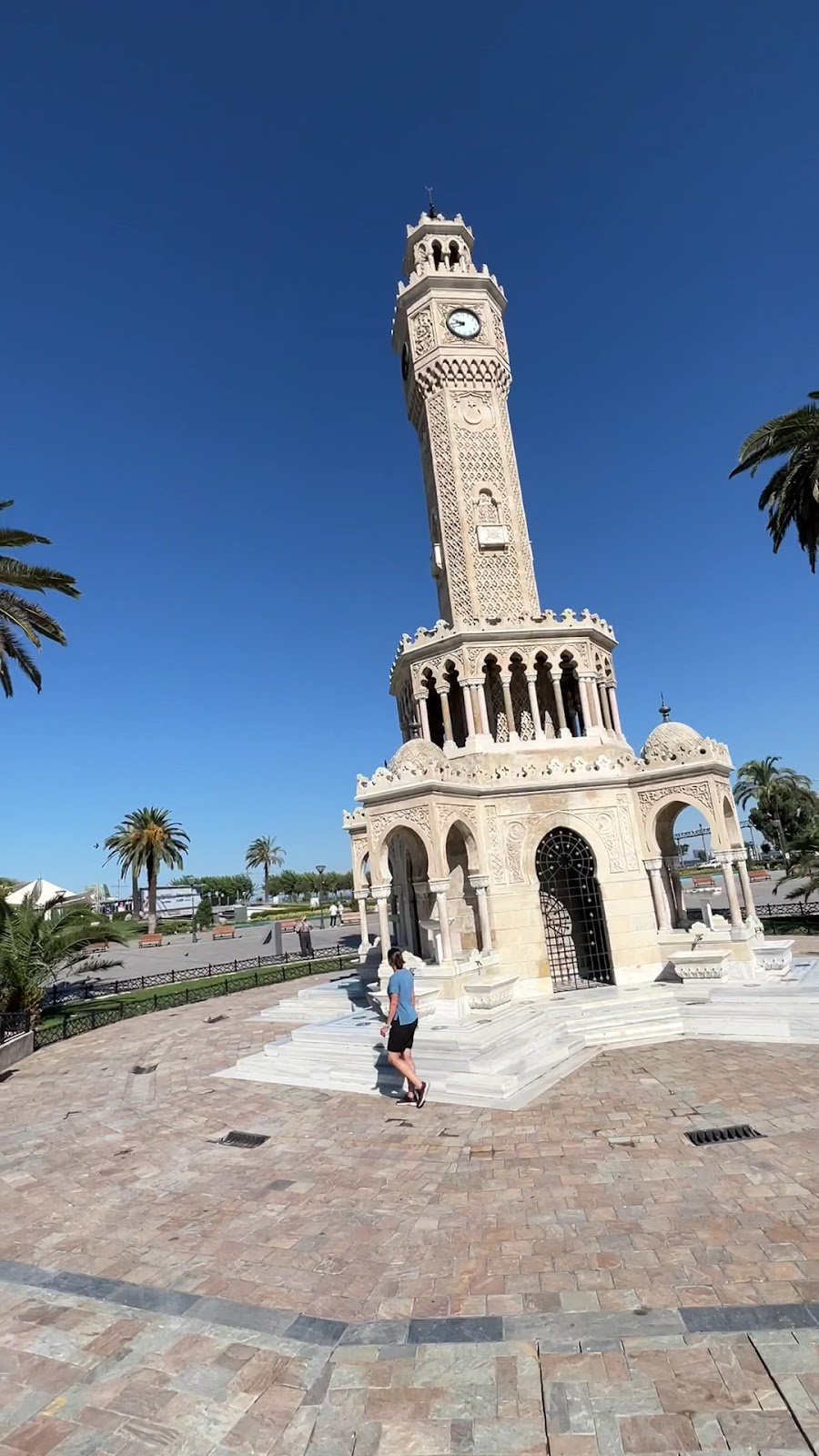 Ataturk Konak Square photo 5