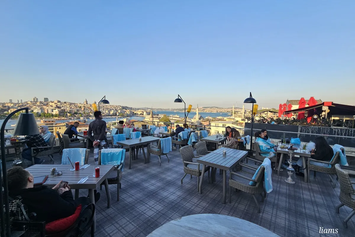 Arya Lounge photo 1