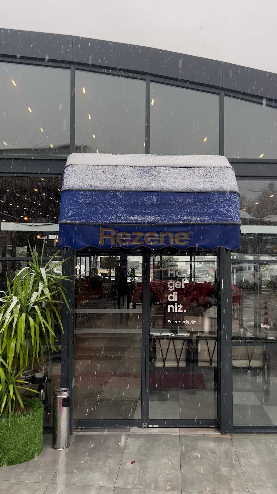 Rezene Restaurant & Cafe photo 8
