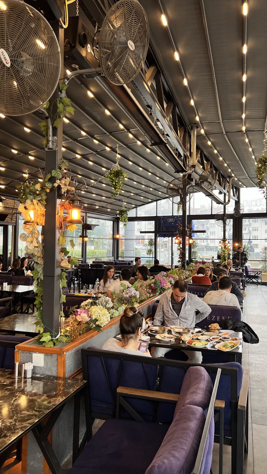 Rezene Restaurant & Cafe photo 9