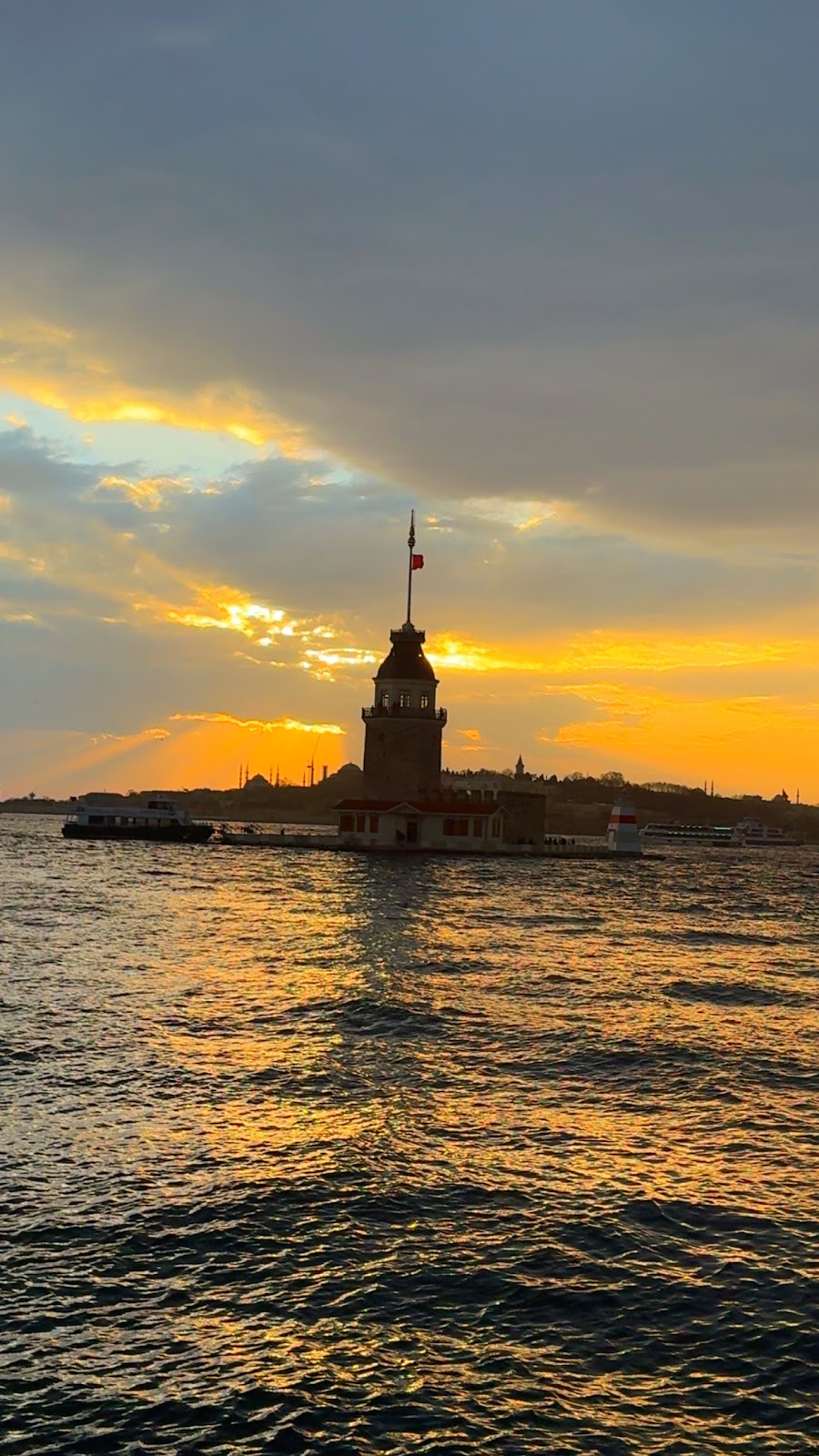 Maiden's Tower photo 13