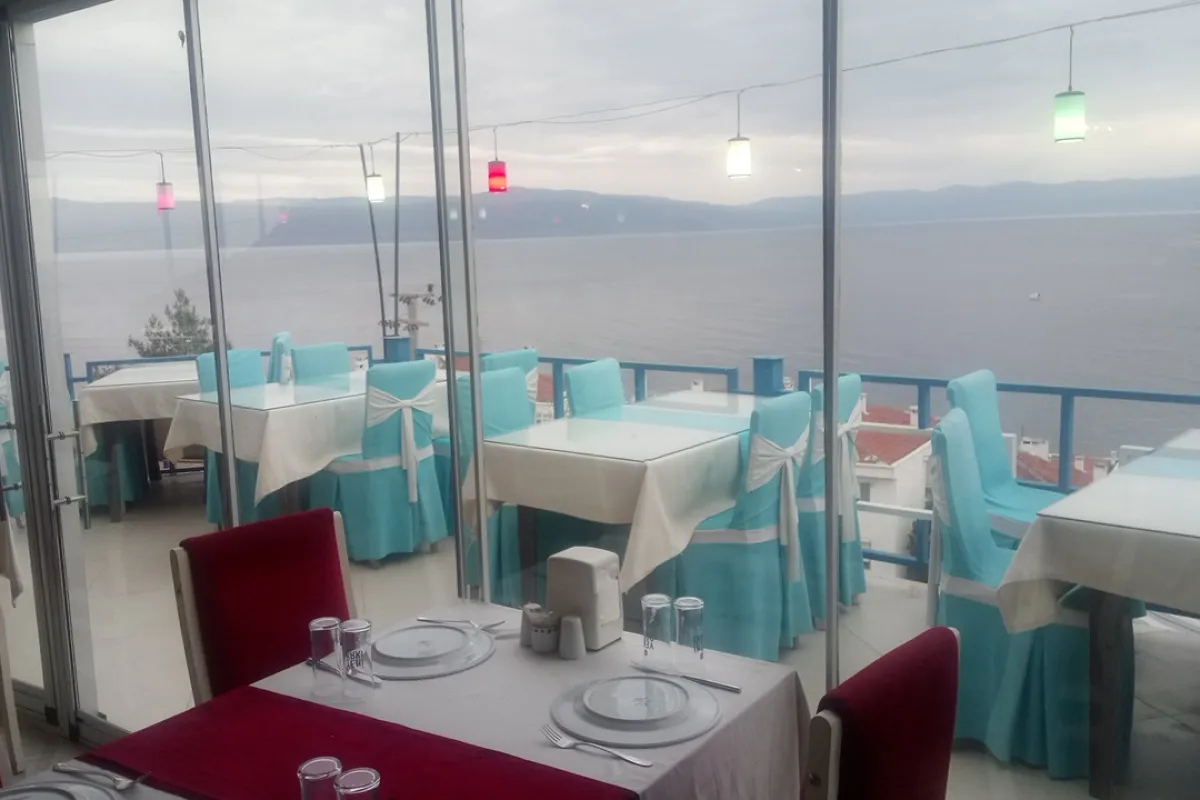 Deniz Atı Restoran photo 1