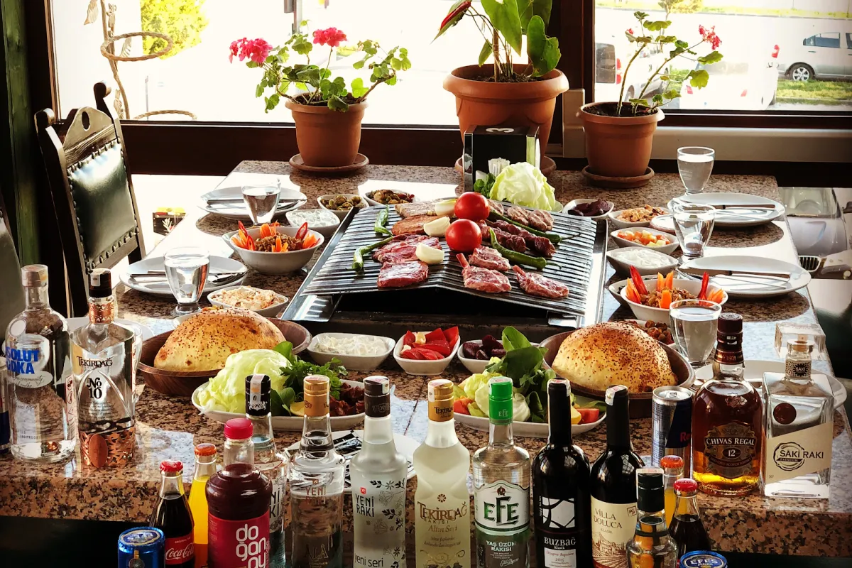 Kanatçı Muhtar’ın Köyü Muhtar Halis Restaurant photo 1
