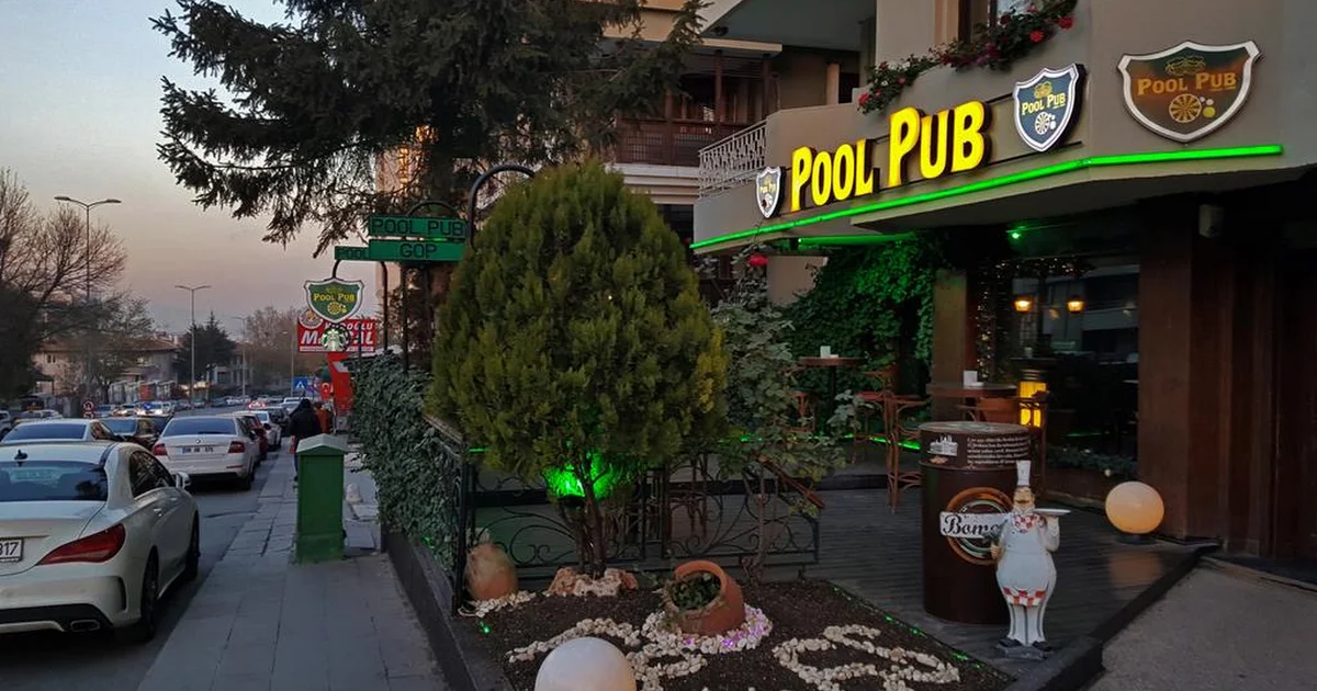 Pool Pub GOP photo 1