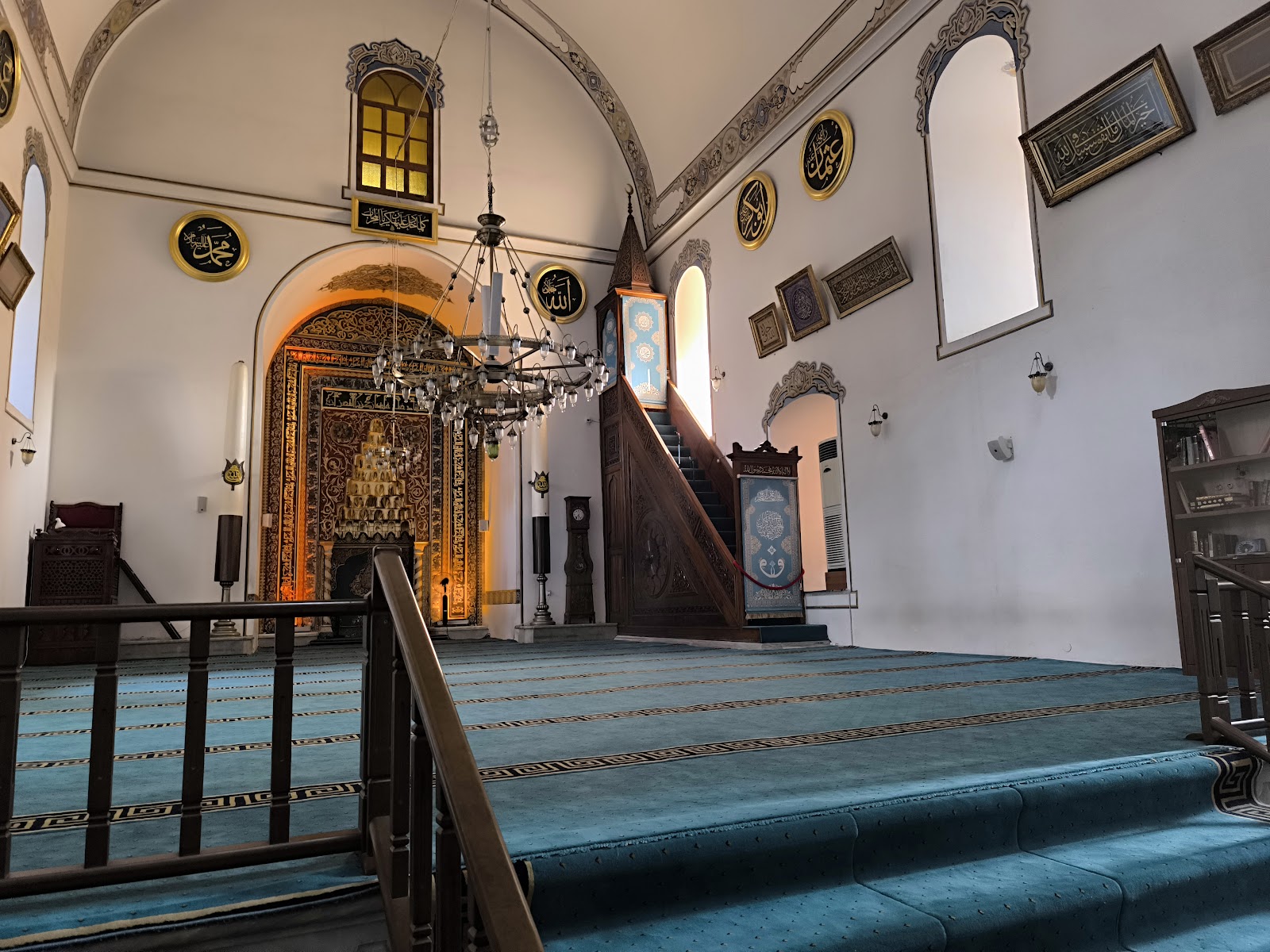 1. Murat Hudavendigar Mosque photo 8